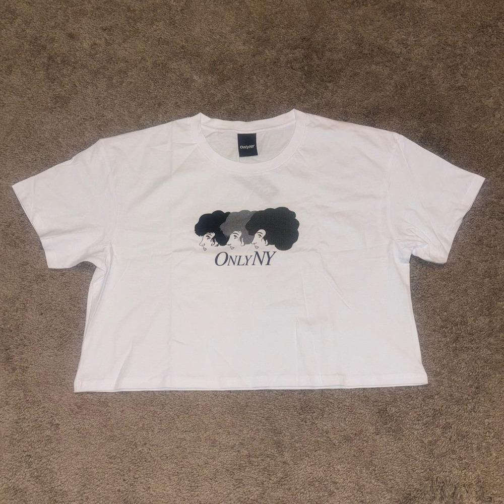 Only NY Salon Crop‎ Top T Shirt Womans Size Large NWT